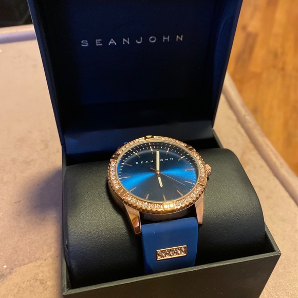 Designer Watches - Picture 7 of 7